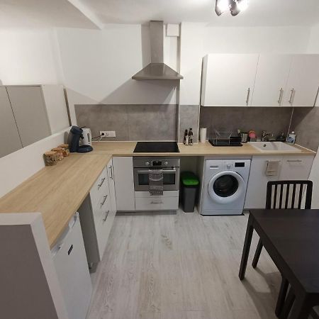 T3 Cosy Climatise, Intra-Muros Avignon Eksteriør billede